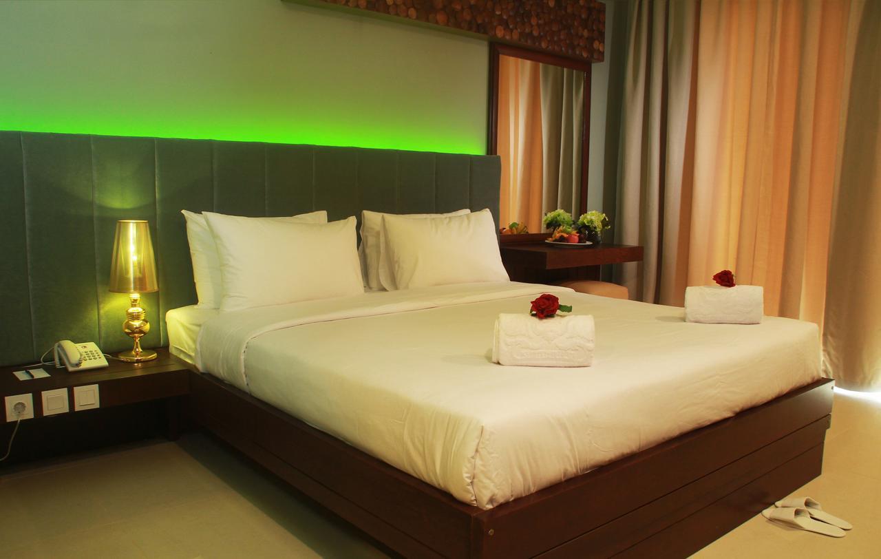 Sutanraja Hotel Kotamobagu Luaran gambar